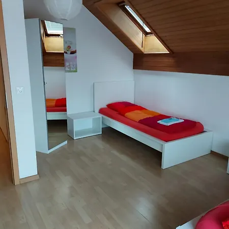 Good Bed 13 Homestay Niederbipp